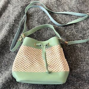 Crossbody bag